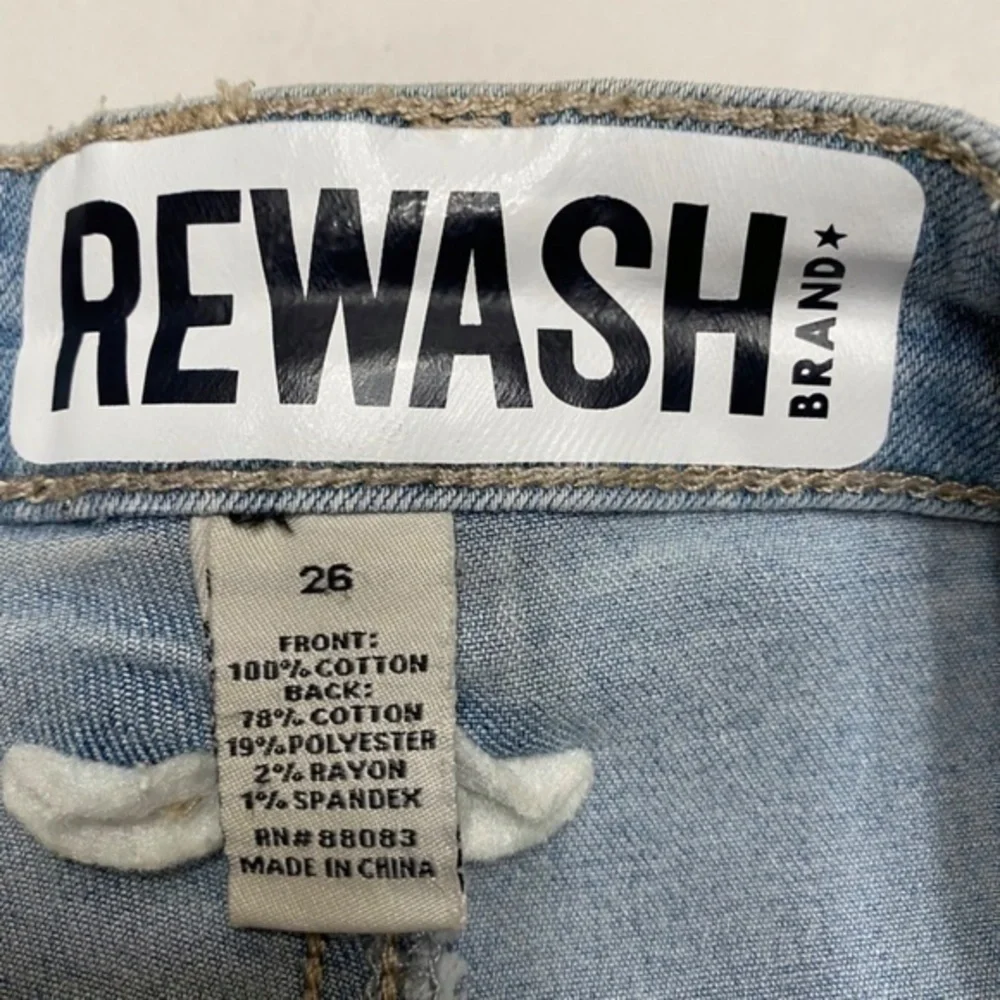 Rewash Distress Button Fly Shorts Size 26